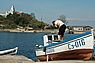 Fisker på sin båt - Sozopol, Bulgaria